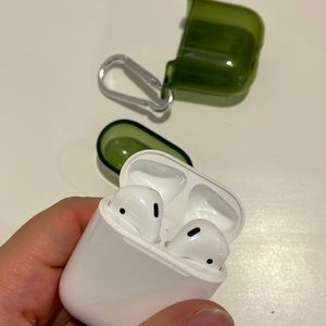 Airpods - 2nd generation